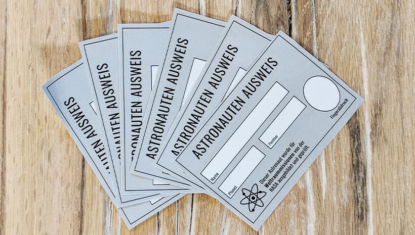 Kostuem Astronauten Ausweis